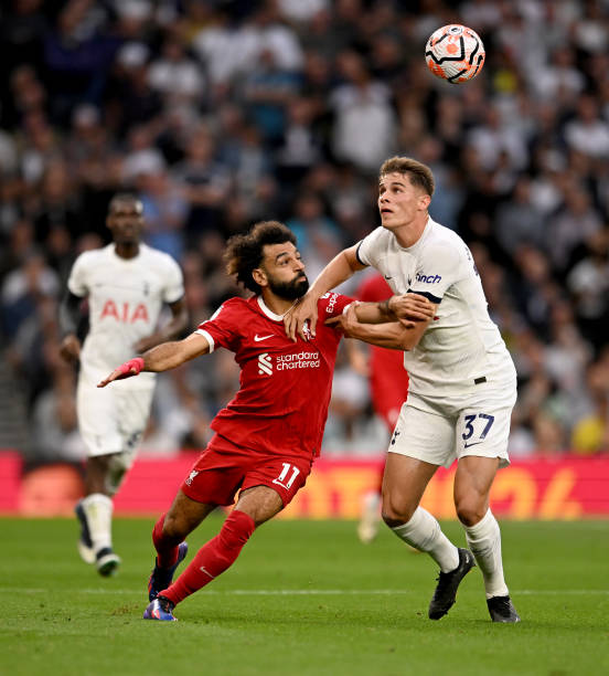 曼联则凭借 曼联则凭借